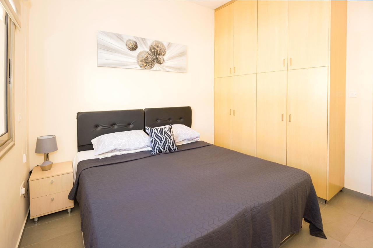 Bowker Apartment Protaras Bagian luar foto