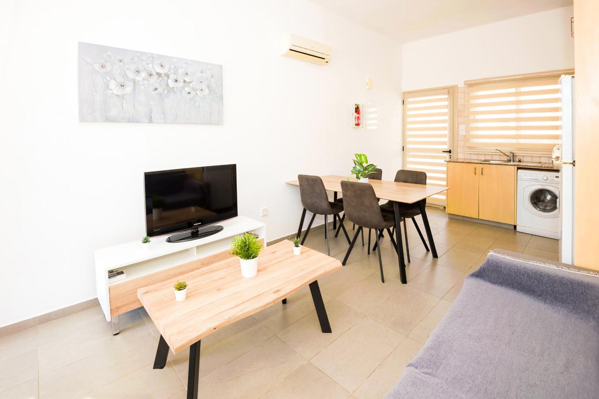 Bowker Apartment Protaras Bagian luar foto